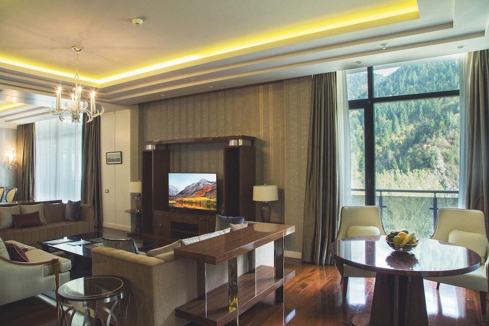 Borjomi Likani Hotel, Bordžomi Exteriér fotografie