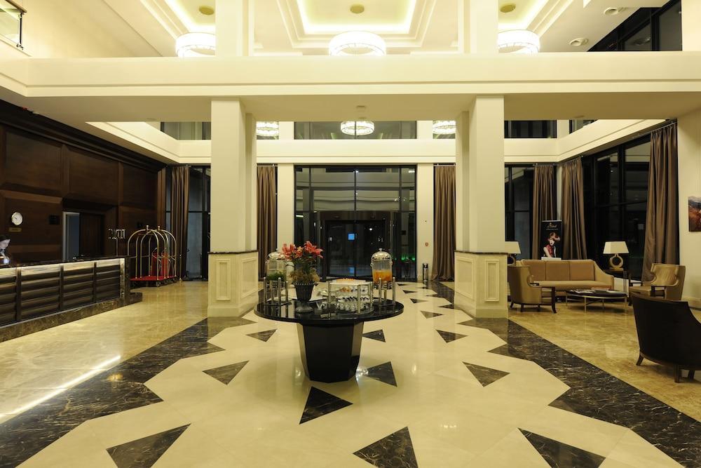 Borjomi Likani Hotel, Bordžomi Exteriér fotografie